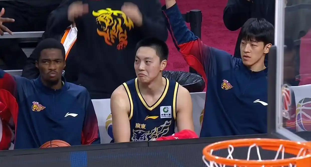 广东19点35PK深圳,杜锋提2点强硬要求,胡明轩徐杰誓争一雪前耻