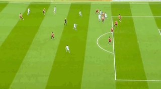 1757864024775077475.gif 开云体育下载-【英超】福登破门哈兰德双响!曼城3比0曼联