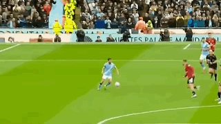 1757869323156090204.gif 开云体育下载-【英超】福登破门哈兰德双响!曼城3比0曼联