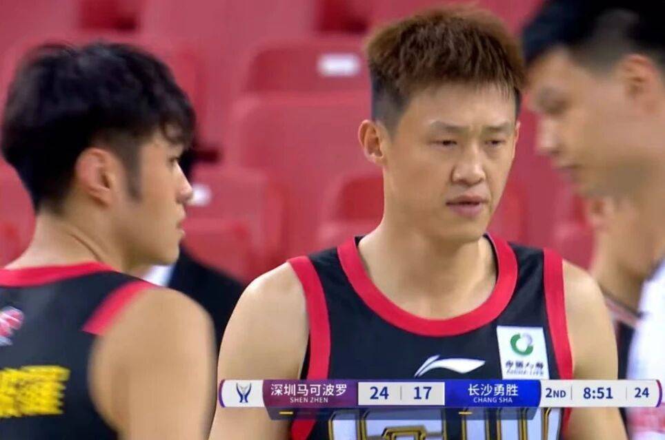 开云-9连胜!谁能终结上海男篮连胜步伐?未来8天,有4场恶仗等着他们