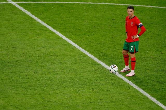 开云APP-点球大战 圣迪奥戈不如迈尼昂 马丁内斯错错错！