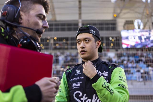 1709443778669000118.png kaiyun-获车队总监称赞 周冠宇揭幕战第11给索伯注入希望