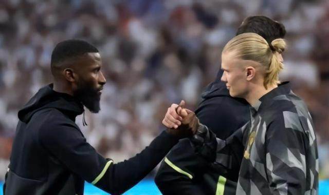 开云官网-【早报】德比取胜！巴萨提前4轮夺冠！