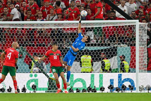 kaiyun-一夫当关零封西葡两“牙”！摩洛哥门神缔造黑马奇迹