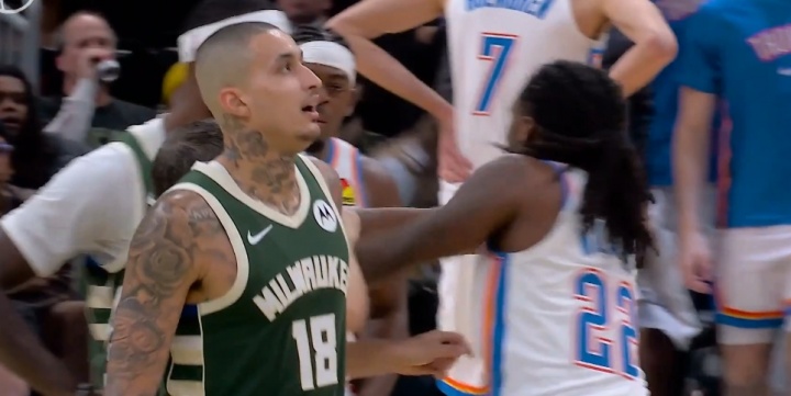 开云官网-冲突！波蒂斯肘击升级一级恶犯 华莱士报复性推搡没推动吃T！