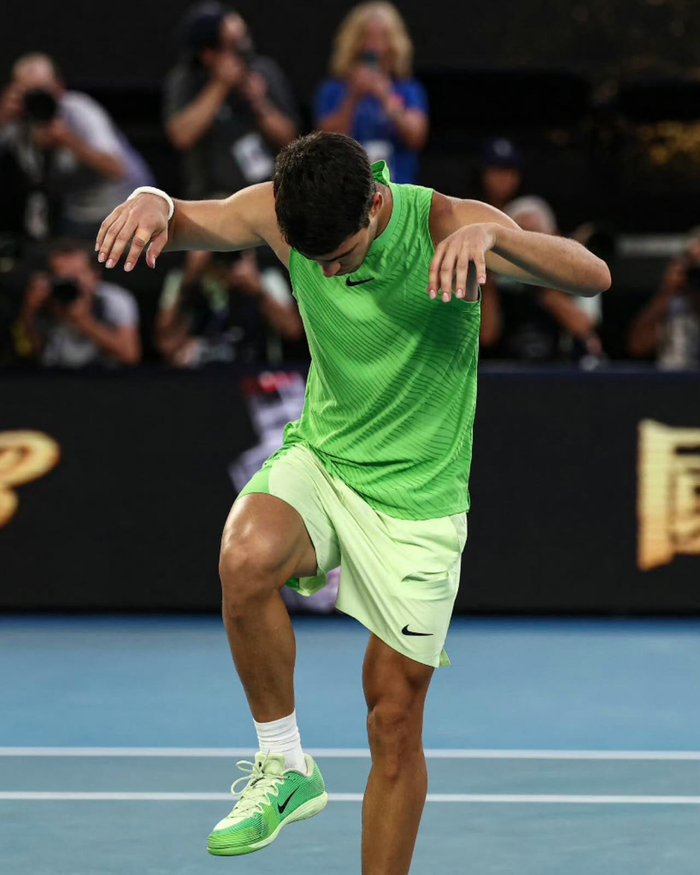 kaiyun-还说阿卡浪？大机会把握他可是史上独一档！|德约|大满贯|美国网球公开赛|马德里大师赛|纳达尔_新浪体育_新浪新闻