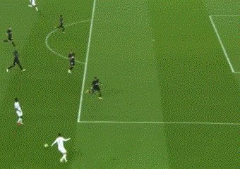 1634327788084037120.gif 开云体育下载-【法甲】姆巴佩传射造逆转 巴黎主场2比1胜昂热