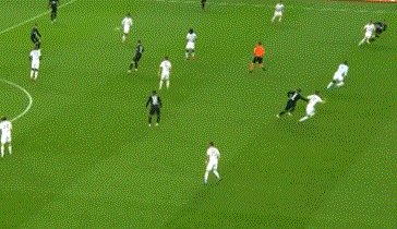 1634330962914014970.gif 开云体育下载-【法甲】姆巴佩传射造逆转 巴黎主场2比1胜昂热