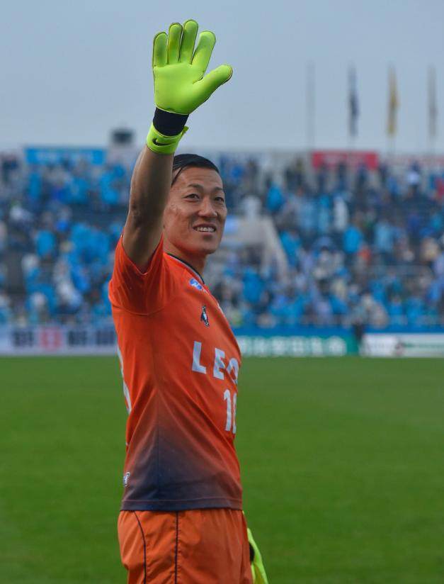 开云APP-巨大失误后被剥夺暑假 乌奈·西蒙要去见南雄太了