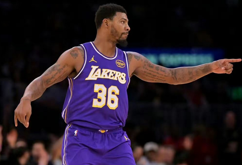 开云-2年1100万美金！正负值高达+209！联盟第2！湖人引援大获成功