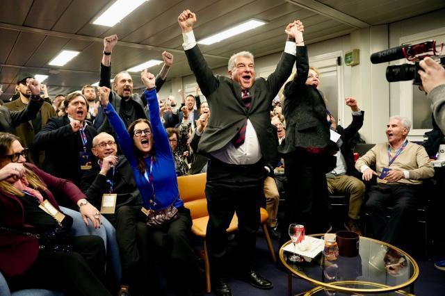 开云体育官网-【观察】回顾拉波尔塔第二任期，他是否拯救了巴萨？