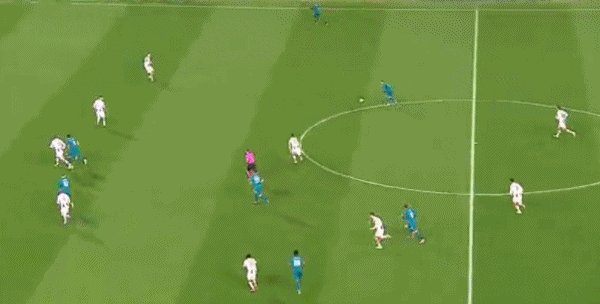 1613684072905061372.gif 开云-【欧联杯】特奥点射+进球被吹 米兰2-2客平10人红星