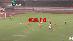 1614215671717087796.gif 开云官网-GIF解析泰山新援LEO:抢点型前锋 远射也是必杀技