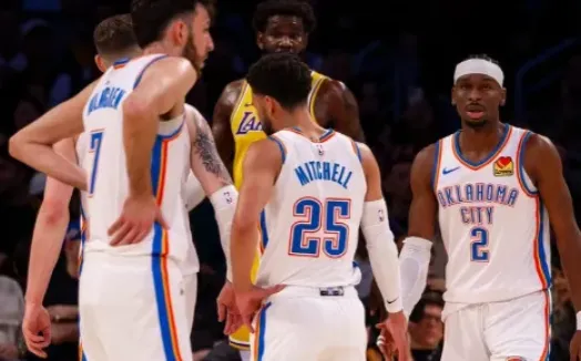 开云体育官网-太残暴了！雷霆连续3场比赛至少赢对手35分，NBA历史首队